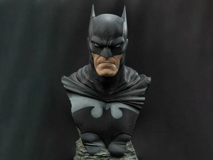 New ✨ Prime One Studio Premium Bust Batman: Hush (Comics) Batman Batcave Black Version ✨ 3 Prime One Studio Premium Bust Batman: Hush (Comics) Batman Batcave Black Version