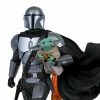 Diamond Select Toys Star Wars Milestones The Mandalorian & The Child Statue