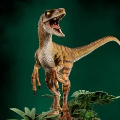 Iron Studios Jurassic Park: The Lost World Velociraptor 1/10 Deluxe Art Scale Statue