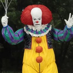 NECA IT (1990) Ultimate Pennywise Figure