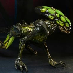 NECA Aliens: Fireteam Elite Burster Alien Action Figure