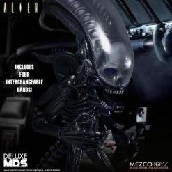 Movies / TV Alien Mezco Designer Series Deluxe Alien Set