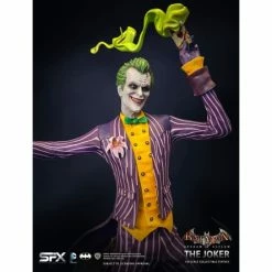 Silver Fox Collectibles Batman: Arkham Asylum The Joker 1/8 Scale Statue