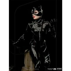Iron Studios Batman Returns Catwoman 1/10 Deluxe Art Scale Statue