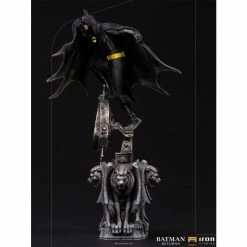 Iron Studios Batman Returns - Batman Deluxe Art Scale 1/10 Statue