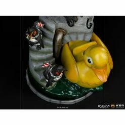Iron Studios Batman Returns Penguin 1/10 Deluxe Art Scale Statue