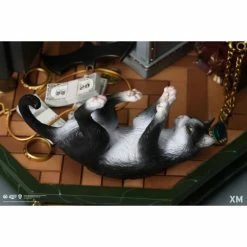 XM Studios DC Premium Collectibles Catwoman 1/6 Scale Statue