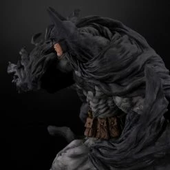Union Creative DC Sofbinal Batman (Hard Black Ver.)