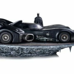 Iron Studios Batman (1989) Batman & Batmobile 1/10 Deluxe Art Scale Statue