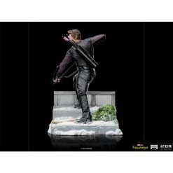 Iron Studios Hawkeye BDS Clint Barton 1/10 Art Scale Statue