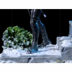 Iron Studios Hawkeye BDS Kate Bishop 1/10 Art Scale Statue