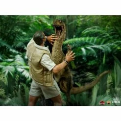 Iron Studios Jurassic Park Clever Girl Deluxe 1/10 Art Scale Statue