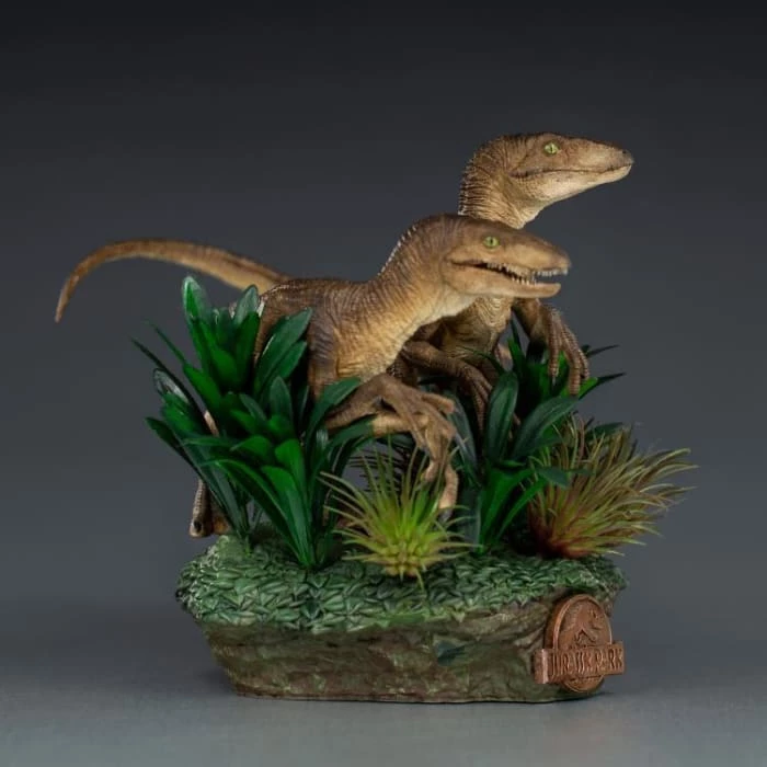 New ❤️ Iron Studios Jurassic Park Just The Two Raptors 1/10 Deluxe Art Scale Statue ⭐ 6 Iron Studios Jurassic Park Just The Two Raptors 1/10 Deluxe Art Scale Statue
