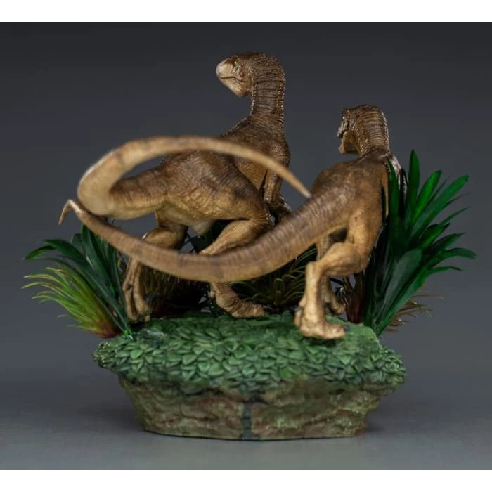 New ❤️ Iron Studios Jurassic Park Just The Two Raptors 1/10 Deluxe Art Scale Statue ⭐ 7 Iron Studios Jurassic Park Just The Two Raptors 1/10 Deluxe Art Scale Statue