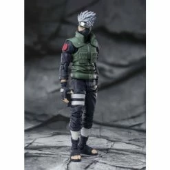 Bandai Spirits Naruto: Shippuden S.H.Figuarts Kakashi Hatake (Famed Sharingan Hero)