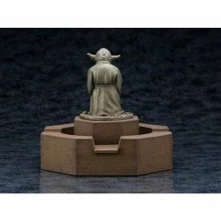 Kotobukiya Star Wars: The Empire Strikes Back Yoda Fountain Statue