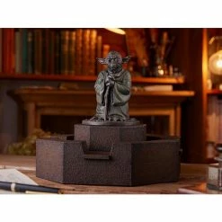 Kotobukiya Star Wars: The Empire Strikes Back Yoda Fountain Statue