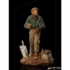 Iron Studios Universal Monsters The Wolf Man Deluxe 1/10 Art Scale Statue