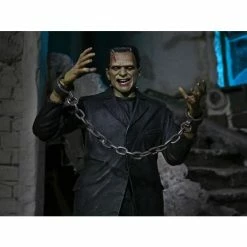 NECA Universal Monsters Ultimate Frankenstein's Monster (Color) 7