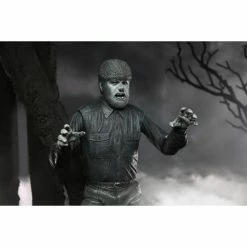 NECA Universal Monsters Ultimate The Wolf Man (Black & White) Figure