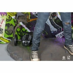 Pure Arts Watch Dogs 2: Hacktivist Wrench 1/4 Scale Statue